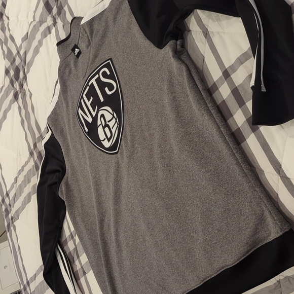 Brooklyn Nets Adidas Zip Up Sweatshirt \ Jacket - Picture 2 of 4